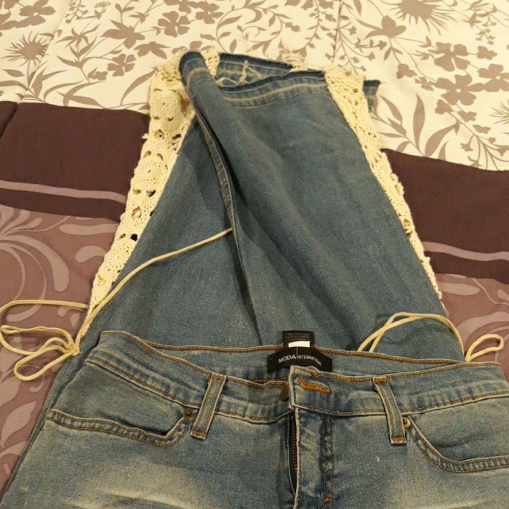 Jeans - Picture 5 of 8